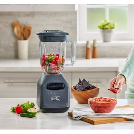 Black & Decker Ice Crush Blender with 56 Ounce (7 Cup) PerfectPour Plastic Jar, Powerful 6-Tip Stainless Steel Blade, 8-Speeds Plus Pulse, 750 Peak Watts of Power, BL2209PB