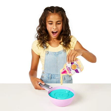 Cookeez Makery Pancake Treatz. Mix & Flip a Plush Best Friend! Scented, Interactive Plush, Ages 5+