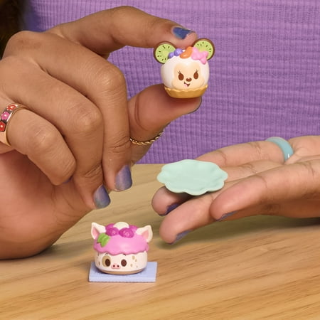 Disney Munchlings Mini Munch Duos, 1-inch Figurines< Kids Ages 3 and Up