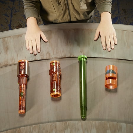 Star Wars Lightsaber Forge Kyber Core Kelnacca, Green Customizable Electronic Lightsaber