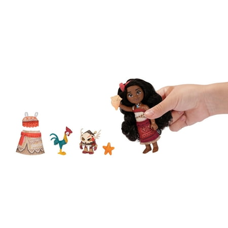 Disney's Moana 2 Adventure Petite Set 6 inch Tall Moana Doll with 2 Outfits and Accessories