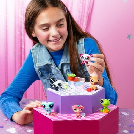 Littlest Pet Shop Pet Surprise Single Blind Packs, Wave 3. Great for Ages 4 Years and Up.