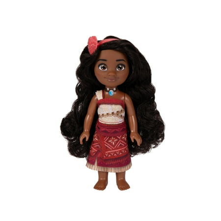 Disney's Moana 2 Adventure Petite Set 6 inch Tall Moana Doll with 2 Outfits and Accessories