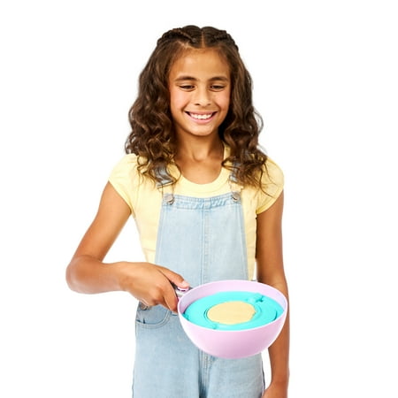 Cookeez Makery Pancake Treatz. Mix & Flip a Plush Best Friend! Scented, Interactive Plush, Ages 5+