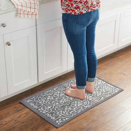 Better Homes & Gardens Polypropylene Gray Jacquard 20" x 34" Indoor Kitchen Rug