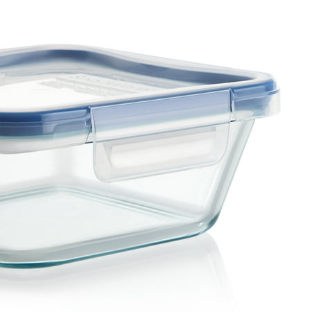 Snapware Total Solution Glass 4-Cup Square with Lid