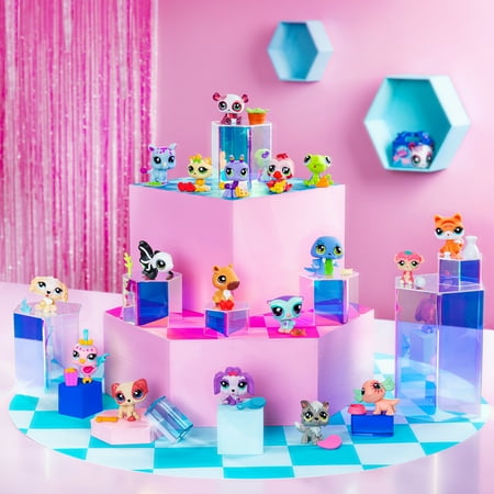 Littlest Pet Shop Pet Surprise Single Blind Packs, Wave 3. Great for Ages 4 Years and Up.