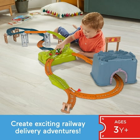 Thomas & Friends Toy Train Track Set, Percy's Connect & Build Track Bucket, 28 Pieces, Percy Engine