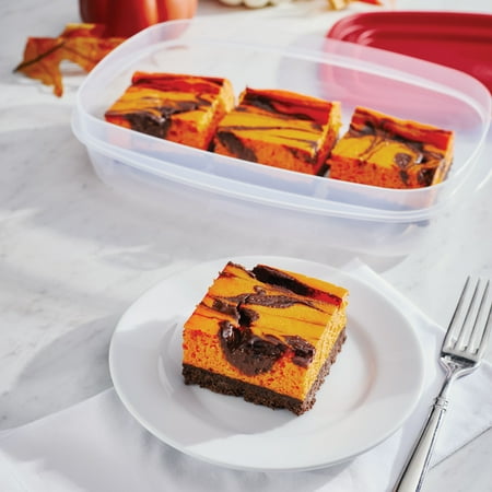 Rubbermaid Easy Find Lids Food Storage Containers, 8.5 Cup, 2-Piece