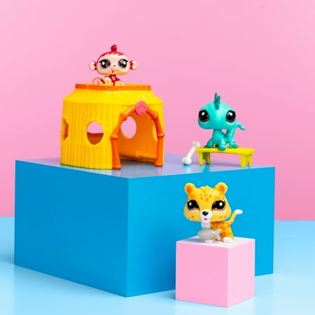 Littlest Pet Shop, Tiki Jungle Play Pack - Gen 7, Pets 50, 51, 52, LPS Collectible Play Figure
