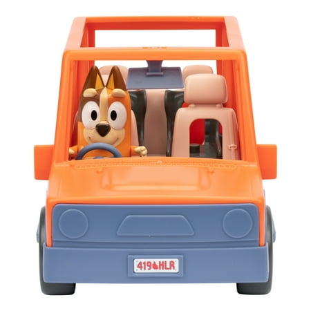 Bluey Heeler Family Road Trip 4WD Car Play Vehicle, Includes Chilli Fits 4 Bluey Figures , Ages 3+