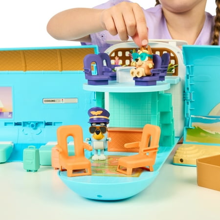 Bluey 3-in-1 Transforming Plane Playset, 25+ Sounds and Phrases, Ages 3+, Toddler Toys