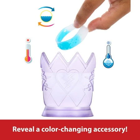 Disney Descendants: The Rise of Red The Sorcerer?s Cookbook with Doll, Fizz, Slime & Doll Reveal Surprises