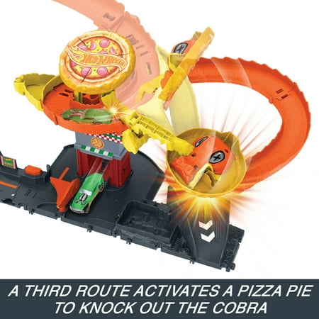 Hot Wheels City Track Set Pizza Slam Cobra Attack Playset with 1:64 Scale Toy Car for Kids, 24.51 in