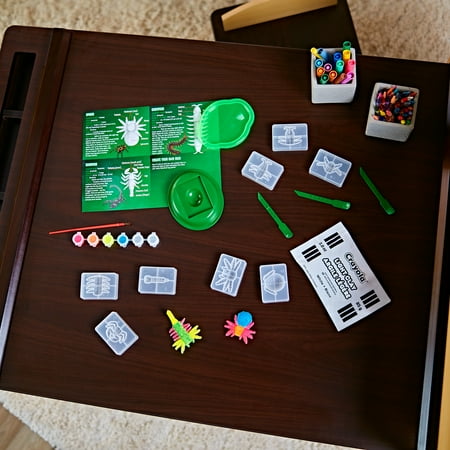 Crayola Glow in The Dark Clay Art Kit, Bug Molds, Creative Toys for Kids, Crafts, Unisex Child