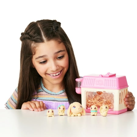 Little Live Pets - Mama Surprise Minis. Feed and Nurture a Lil' Bunny Inside Their Hutch, Ages 5+