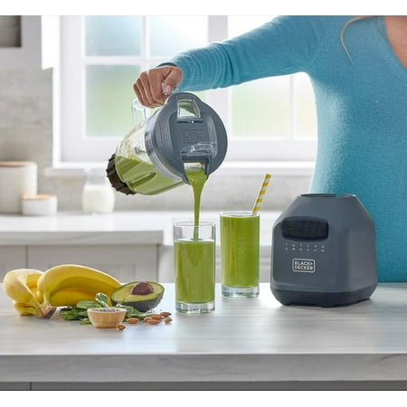 Black & Decker Ice Crush Blender with 56 Ounce (7 Cup) PerfectPour Plastic Jar, Powerful 6-Tip Stainless Steel Blade, 8-Speeds Plus Pulse, 750 Peak Watts of Power, BL2209PB