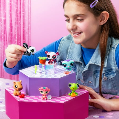 Littlest Pet Shop Pet Surprise Single Blind Packs, Wave 3. Great for Ages 4 Years and Up.