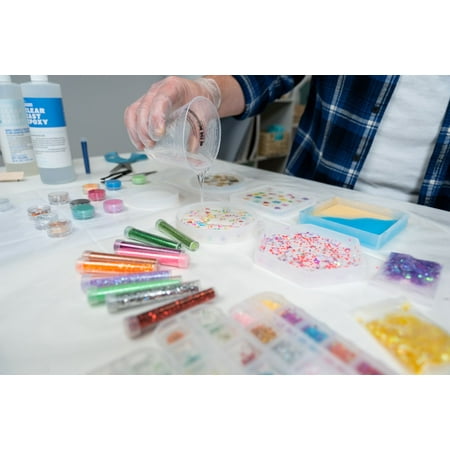 Alumilite Creation Kit - 84 Pieces - Resin & Craft Supplies Kit for molding and casting, Unisex Adult Age 14 & up, Orange