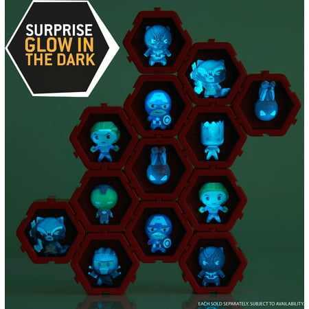 NANO PODS Connectable Collectable Marvel Surprise Toy Character Figures (Styles Vary)