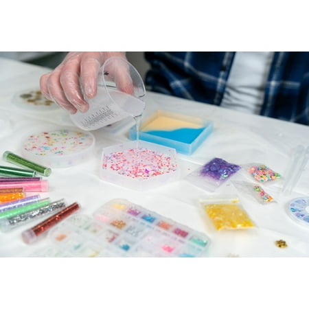 Alumilite Creation Kit - 84 Pieces - Resin & Craft Supplies Kit for molding and casting, Unisex Adult Age 14 & up, Orange