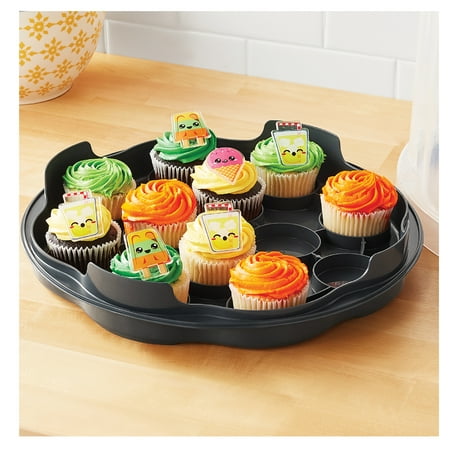 Mainstays Round Plastic Cake and Cupcake Carrier, Clear with Gray Handle, Clasps and Base (1 Each) Includes Slice-and-Server Utensil, 13.2" x 8.5"