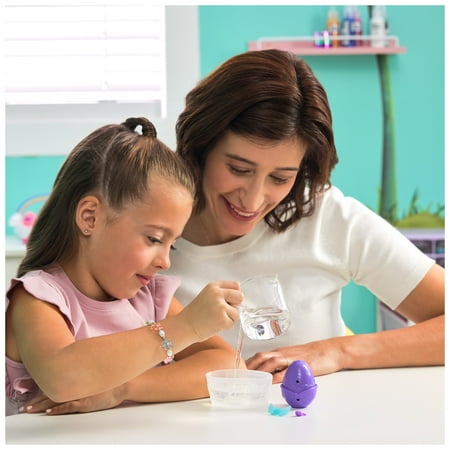 Hatchimals Alive, Neon Rainbow 1-Pack Surprise Figure in Color Reveal Egg (Styles Vary)