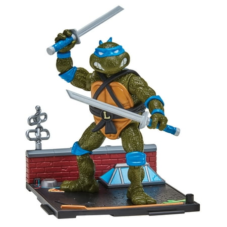 Teenage Mutant Ninja Turtles: 4? Remastered Leonardo Action Figure by Playmates Toys