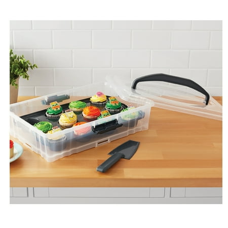 Mainstays Dessert Carrier, Rectangular Design, Clear Plastic with Dark Gray Handle and Clasps, Includes Slice-and-Serve Utensil (1 Each) 18" x 12" x 4.3"