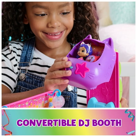Gabby?s Dollhouse, Celebration Party Bus Transforming Vehicle Playset with Gabby & DJ Catnip Toy Figures