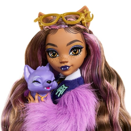Monster High Clawdeen Wolf Fashion Doll with Pet Dog Crescent, Backpack and Other Accessories