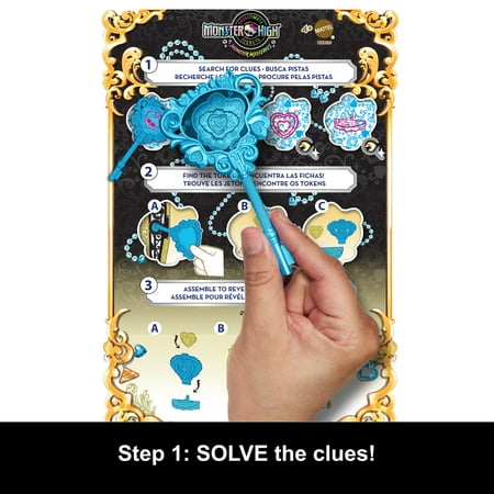 Monster High Skulltimate Secrets Monster Mysteries Playset, Cleo De Nile Doll with 19+ Surprises