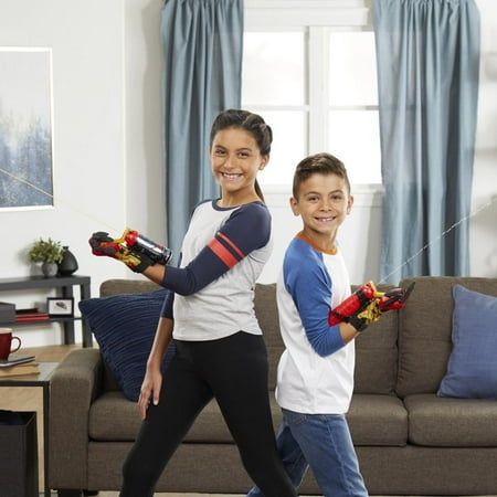 Marvel Spider-Man Super Web Slinger Role-Play with Fluid, Shoots Webs or Water, Costume Accessory