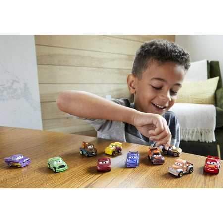 Disney Pixar Cars Mini Racers Derby Racers Series 10-Pack, Collectible Compact Movie Vehicles