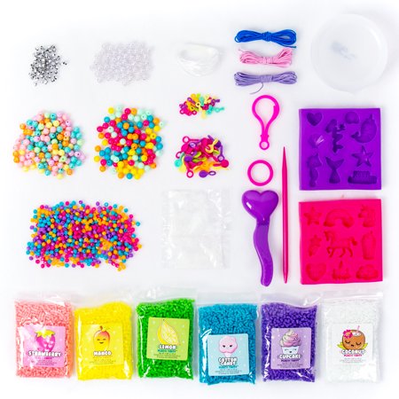 Just My Style Plasti Taffy Charm Swap Studio Craft Kit, Melt N' Mold Jewelry Creations, Create over 150 Scented Charms, 1 Pack