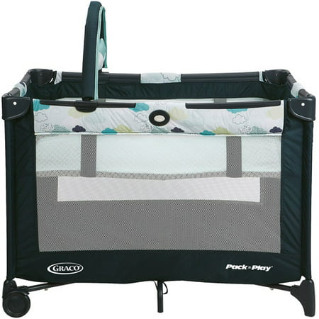 Graco Pack 'n Play On the Go Playard with Bassinet, StratusStratus,