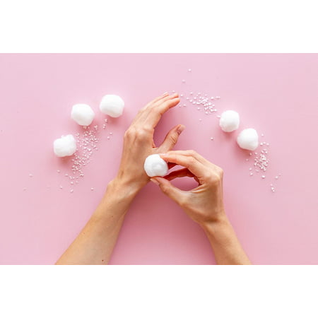 DecorRack 3000 Small Cotton Balls for Make-up, Nail Polish Removal, Applying Oil Lotion or Powder