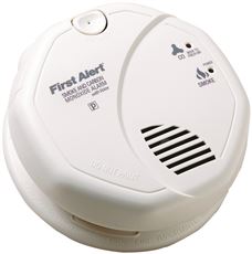 First Alert BRK SC7010BV Hardwired Talking Photoelectric Smoke and Carbon Monoxide (CO) Detector