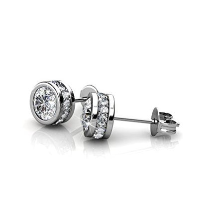 Cate & Chloe Mae 18k White Gold Plated Stud Earrings, Fancy Round Brilliant Earrings w/ Swarovski Crystals Beautiful Round Diamond Cut Crystal Stud for WomenWhite Gold,