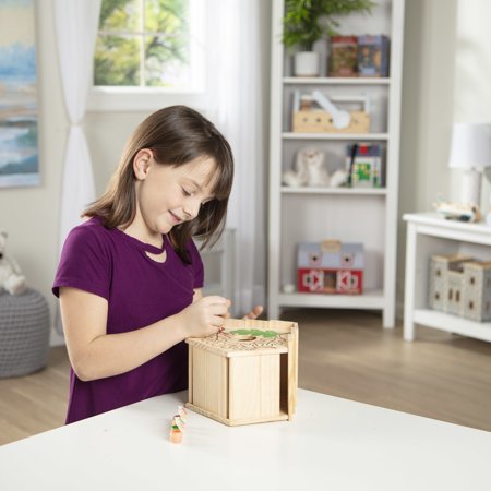 Melissa & Doug Created by Me! Birdhouse Build-Your-Own Wooden Craft Kit
