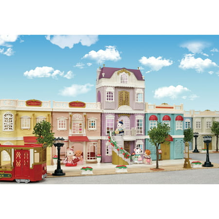 Calico Critters Town Series Elegant Town Manor Gift Set, Dollhouse Playset with Figure, Furniture and Accessories